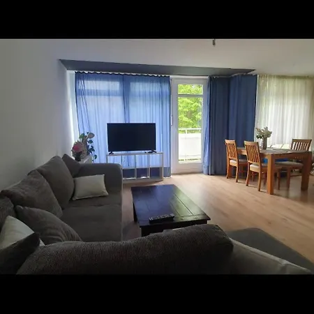 Gemuetliches In - Balkon & Bahnhof In 5 Min Daire Pinneberg